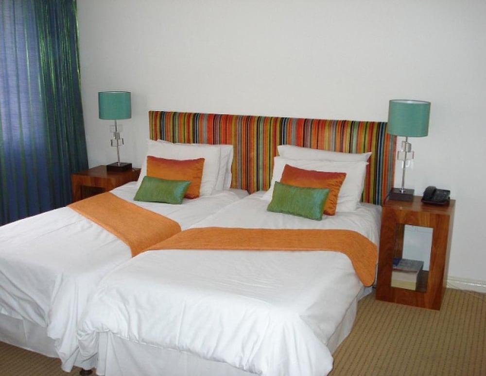 Lady Hamilton Hotel Cape Town Bilik gambar